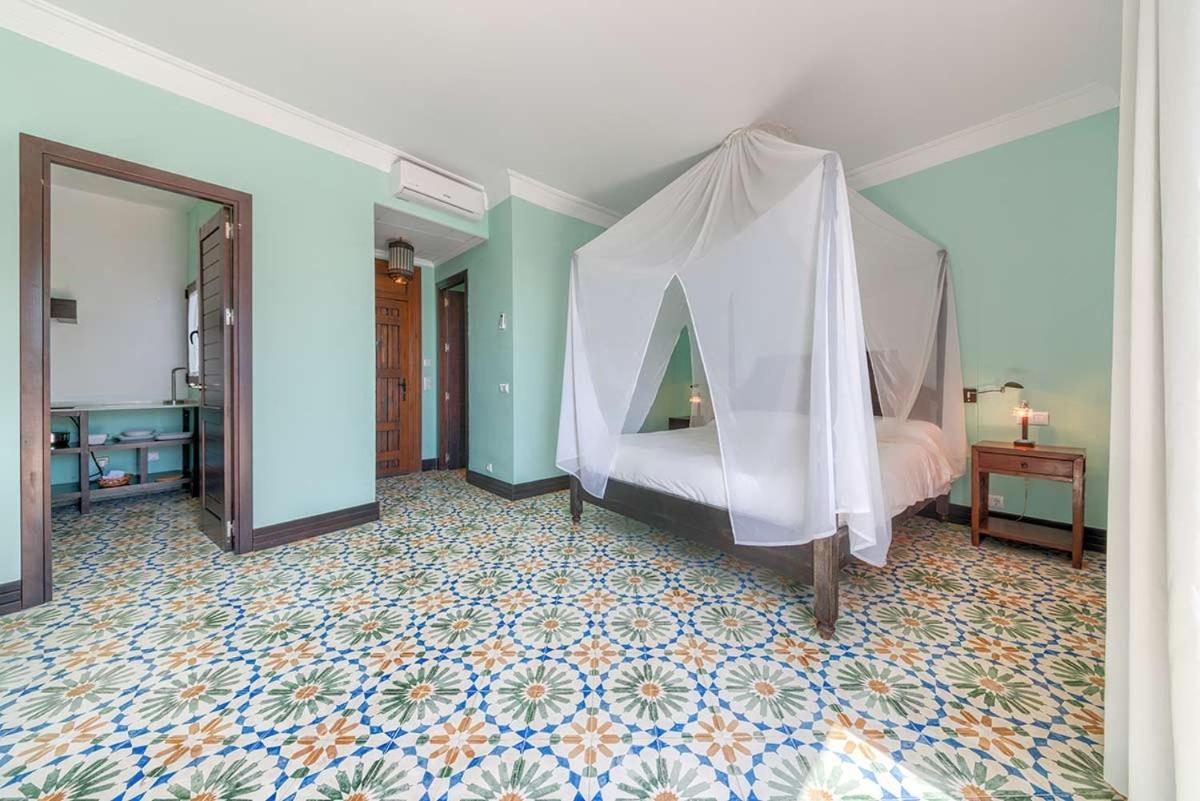 Apartamentos Turisticos Bahia De Trafalgar ซาโฮรา ภายนอก รูปภาพ